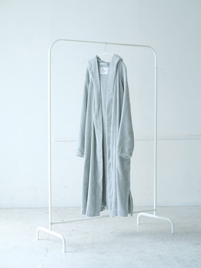 YUKINE—BATHROBE